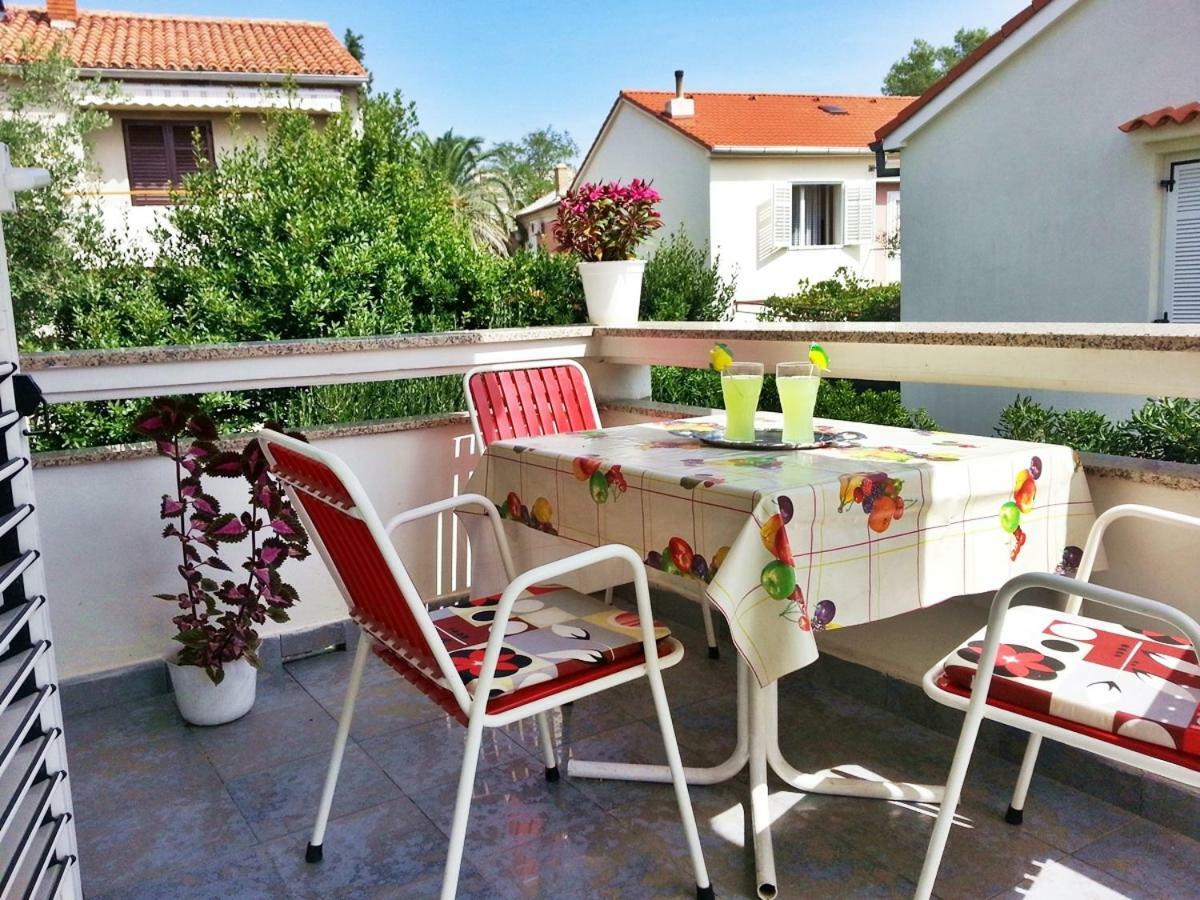 Apartments Villa Milenka Novalja Dış mekan fotoğraf
